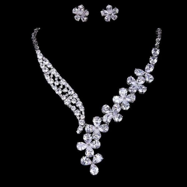 Cubic Zircon Jewelry Set for Women Stud Earrings and Necklace, Silver necklace, Wedding necklace set, Leaf style Wedding jewellery