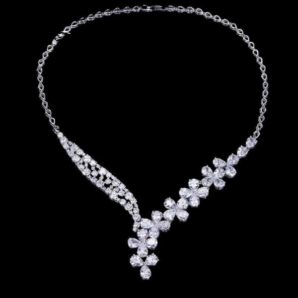 Cubic Zircon Jewelry Set for Women Stud Earrings and Necklace, Silver necklace, Wedding necklace set, Leaf style Wedding jewellery