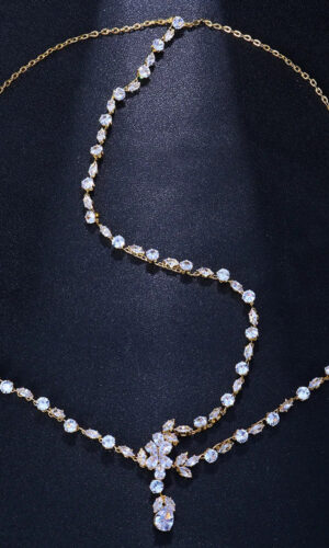 Boho Bridal Wedding Head Chain Exquisite Cubic Zirconia Leaf Forehead Headband Chain Hair Jewelry for Women Headpiece