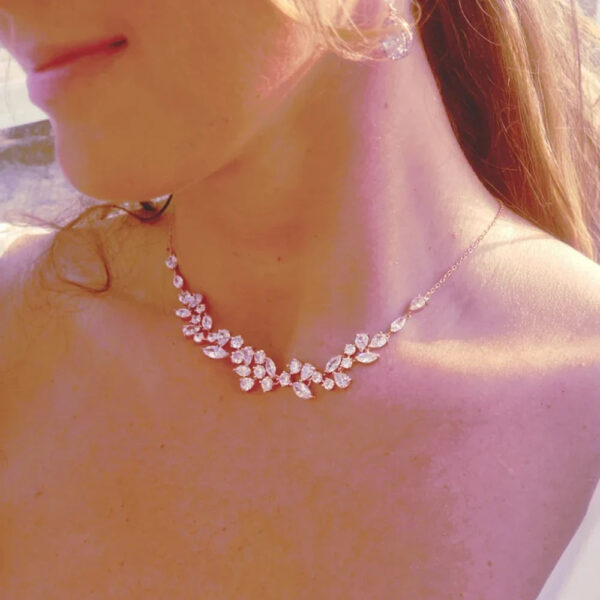 Rose Gold Bridal Back Necklace, Crystal Back Drop Necklace, Open Back Necklace, Bridal Jewelry Set, Wedding Jewellery set, Bridal back chain