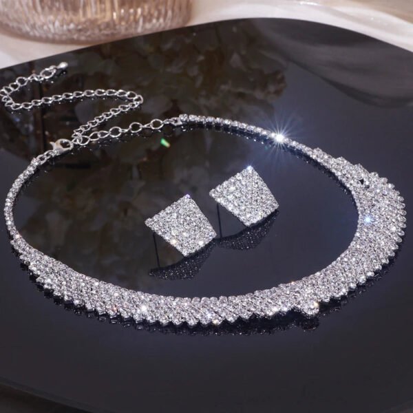 Shiny Necklace Earrings Set for Women, Party Jewellery set, Silver Necklace set, jewellery for gift