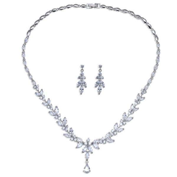 Silver Bridal necklace and earrings| Bridal jewelry set | Wedding necklace set| Leaf style Wedding jewellery for bride
